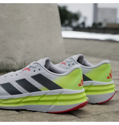 Кросівки чоловічі Adidas Adistar 3 White IE8222