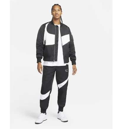 Ветровка мужская Nike Sportswear Swoosh Therma-Fit Black DD6055-010