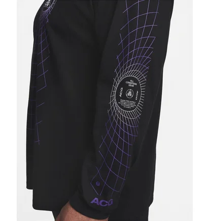 Лонгслив мужской Nike Acg Manhole Long-Sleeve T-Shirt Black FJ1133-010