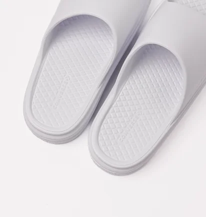 Тапочки унісекс Converse Essential White A12173C