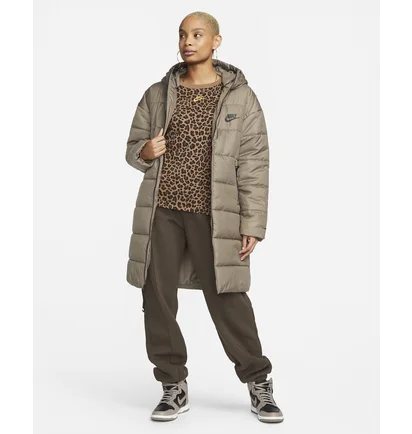 Парка жіноча Nike W Nsw Syn Tf Rpl Hd Parka Beige Dx1798-040