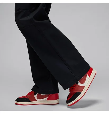Штаны женские Air Jordan Chicago Black FV7098-010