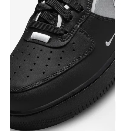 Кроссовки мужские Nike Air Force 1 React Black DM0573-002