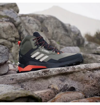 Ботинки мужские Adidas Terrex Ax4 Mid Gore-Tex Hiking Shoes Olive/Black IG8853