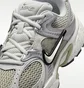 Кросівки жіночі Nike V5 Rnr Grey HQ7901-301