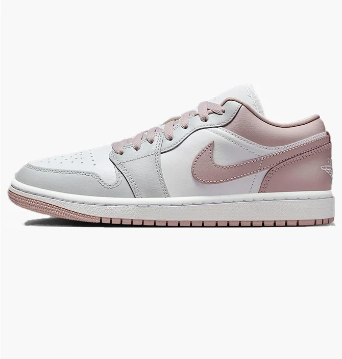 Кросівки жіночі Nike WomenS 1 Low Particle Rose Pink/White DC0774-606