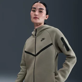 Толстовка жіноча Nike Sportswear Windrunner Tech Fleece Olive HV6747-320