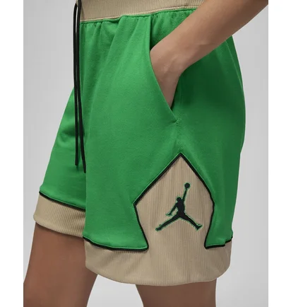 Шорты женские Air Jordan Diamond Shorts Green DZ3352-310