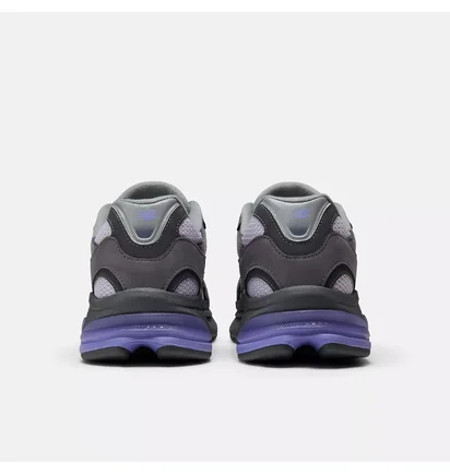 Кроссовки мужские New Balance 2010 Black/Violet U20106KC