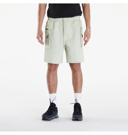 Шорты мужские Nike Sportswear Tech Pack MenS Woven Utility Shorts Green FB7528-371