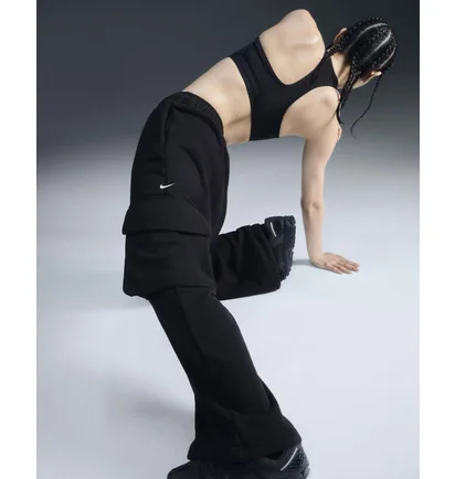 Штани жіночі Nike Sportswear Low-Rise Oversized French Terry Open-Hem Pants Black FV7512-010