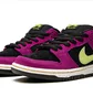 Кроссовки унисекс Nike Sb Dunk Low Black/Violet BQ6817-501
