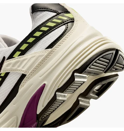 Кроссовки мужские Nike Initiator White IB8913-100