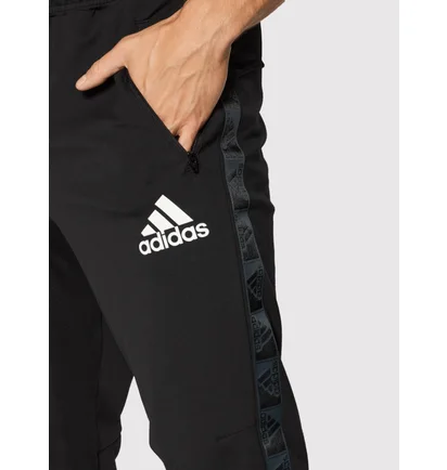 Штаны мужские Adidas Aeroready Designed To move sport motion logo Black H28788
