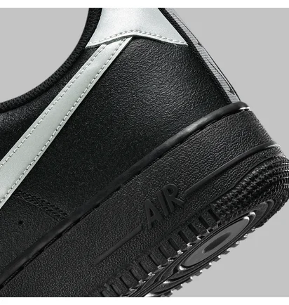 Кроссовки мужские Nike Air Force 1 07 Lv8 Ut Black Dx8967-001