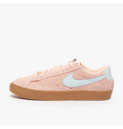 Кросівки жіночі Nike Sportswear Blazer Low 77 Vintage Pink FQ8060-800