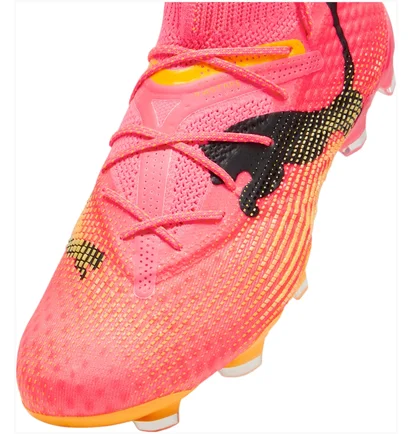 Бутсы женские Puma Future 7 Ultimate Fg/Ag Pink 107701-03