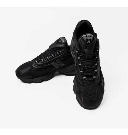 Кроссовки унисекс New Balance 1000 Cordura Black M1000K