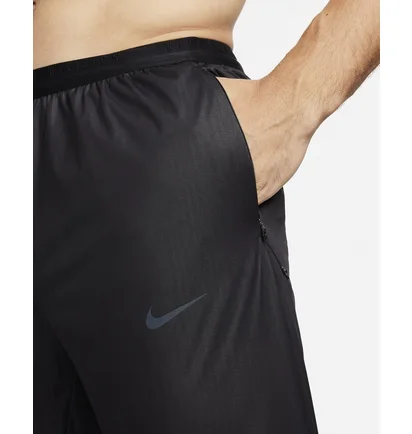Штаны мужские Nike Running Division Phenom Storm-Fit Running Pants Black FB8542-010