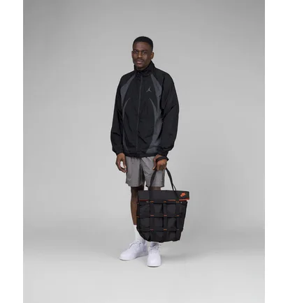 Сумка унисекс Nike Nsw Cargo Tote Black HF5303-010
