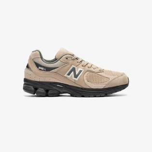 Кросівки чоловічі New Balance 2002R Beige M2002REG