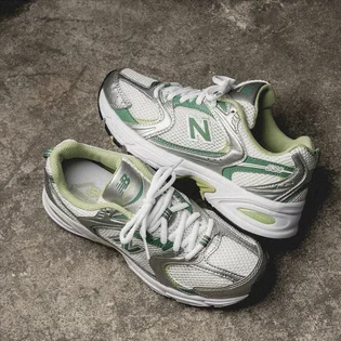 Кроссовки унисекс New Balance 530 Metallic/Beige MR530ADB