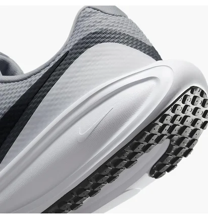 Кросівки чоловічі Nike Revolution 8 Grey HJ9198-004