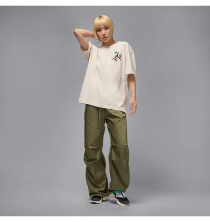 Футболка жіноча Air Jordan Graphic Beige IH2382-104