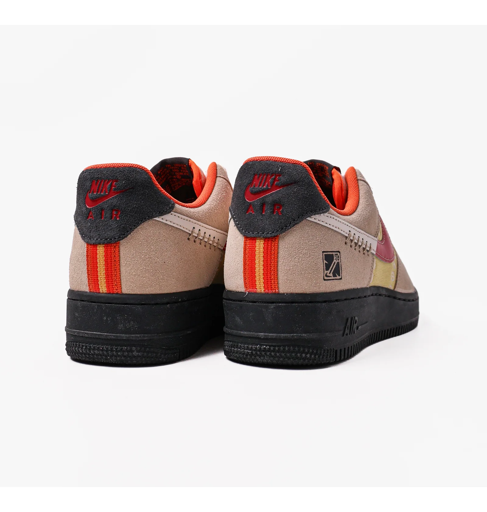 ᐉ Кроссовки мужские Nike Air Force 1 07 Lx Beige Dz5355-126