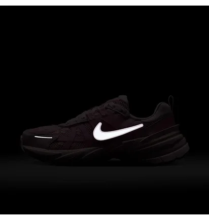 Кросівки жіночі Nike V2K Run Pink HJ5269-600