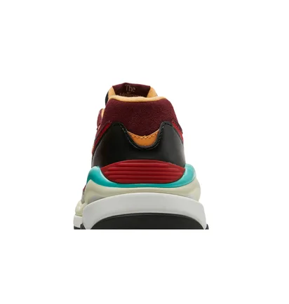 Кросівки жіночі New Balance 57/40 Bordo W5740GA