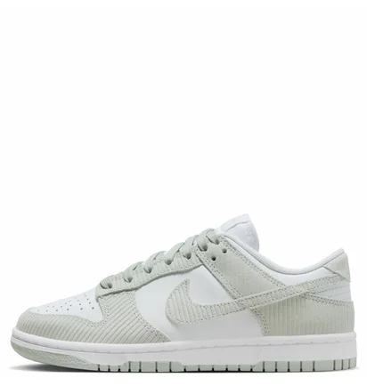 Кросівки жіночі Nike Dunk Low White/Grey FN7658-100