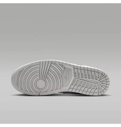 Кроссовки мужские Air Jordan 1 Mid White DQ8426-101