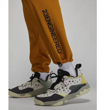 Штаны мужские Air Jordan 23 Engineered Orange DQ8088-712