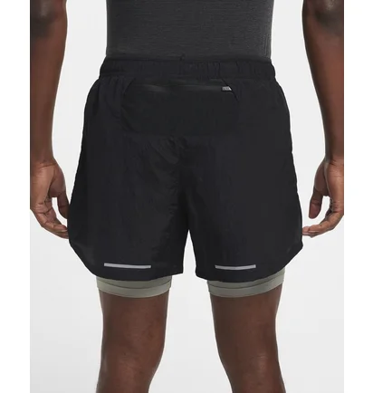 Шорты мужские Nike Stride Running Division 5 Dri-Fit Water-Repellent 2-In-1 Running Shorts Black FZ1135-010
