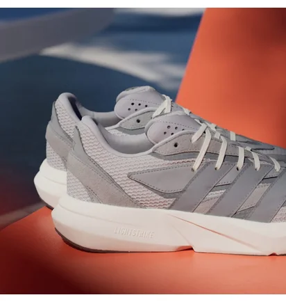 Кросівки чоловічі Adidas Lightblaze Grey IH8607