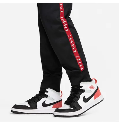 Спортивный костюм детский Air Jordan Tricot Set Black 85A449-023