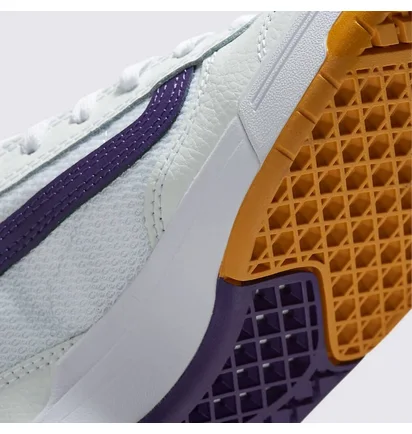 Кеды унисекс Vans Skate Zahba Athletic White VN0A2Z3SWTM