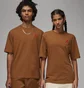 Футболка унисекс Air Jordan Essentials Holiday T-Shirt Brown FD7010-281