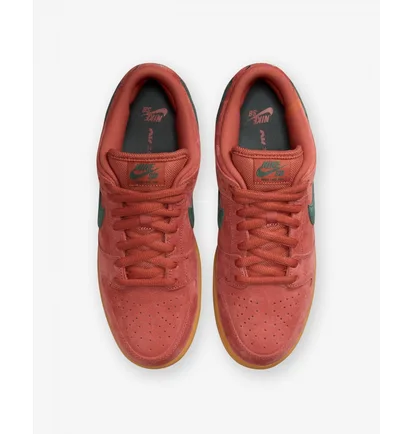 Кросівки унісекс Nike Sb Dunk Low Pro Red HF3704-800