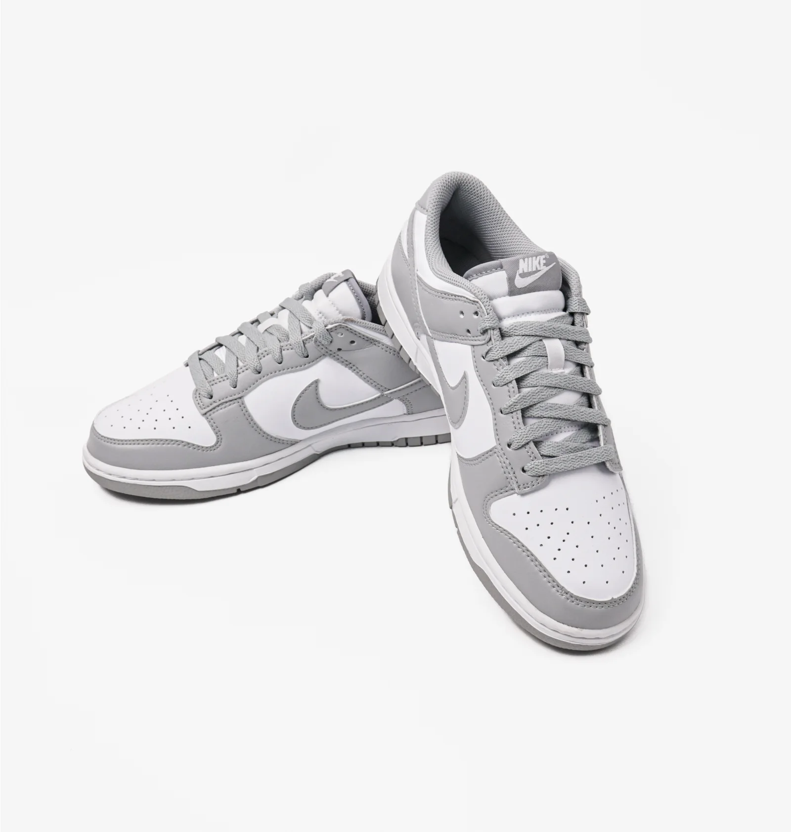 ᐉ Кросівки чоловічі Nike Dunk Low Retro White/Grey HF5441-105