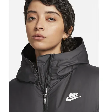 Куртка жіноча Nike Sf Dwn Wr Parka Black Dq6873-010