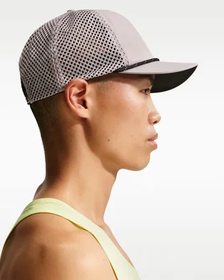 Кепка унисекс Nike Pro Dri-Fit Unstructured Swoosh Run Grey IO8269-009