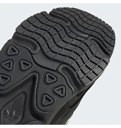 Кроссовки унисекс Adidas Ozmillen Shoes Black IF9601