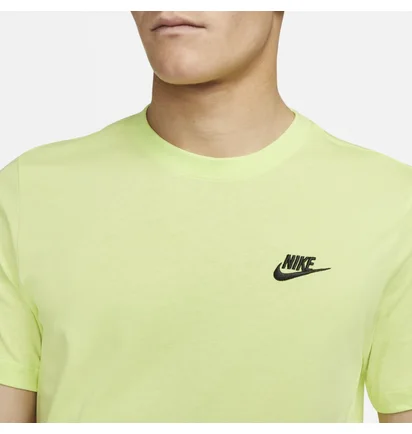 Футболка чоловіча Nike Sportswear Club Yellow AR4997-736