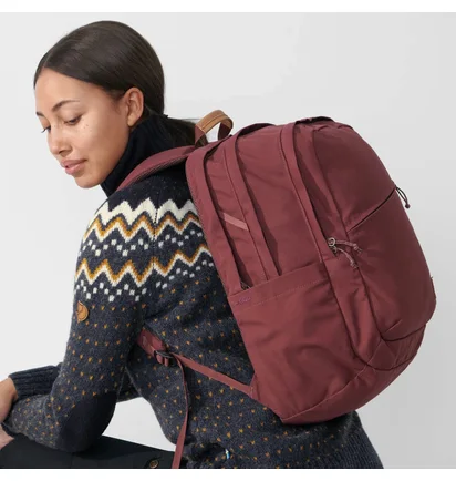 Рюкзак унісекс Fjallraven Raven Bordo 23345.357