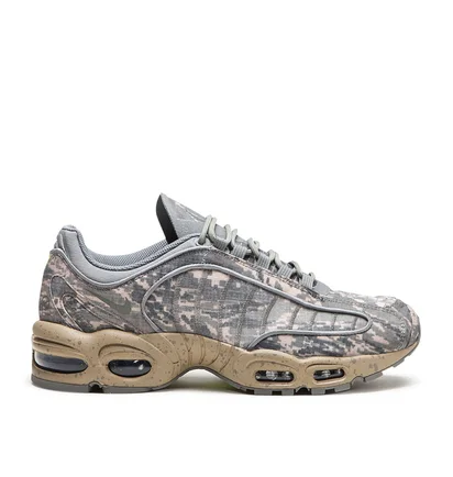 Кросівки чоловічі Nike Air Max Tailwind Iv Sp Olive BV1357-001