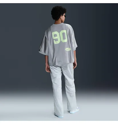 Футболка женская Nike Sportswear Street Metallic HJ0280-077