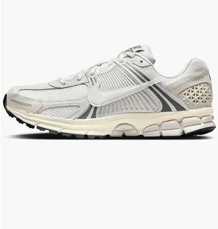 Кросівки чоловічі Nike Zoom Vomero 5 White HF0731-007