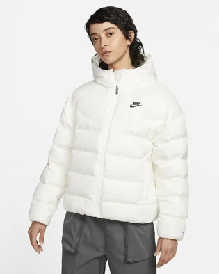 Куртка женская Nike Sportswear Storm-Fit Windrunner White Dq5903-133